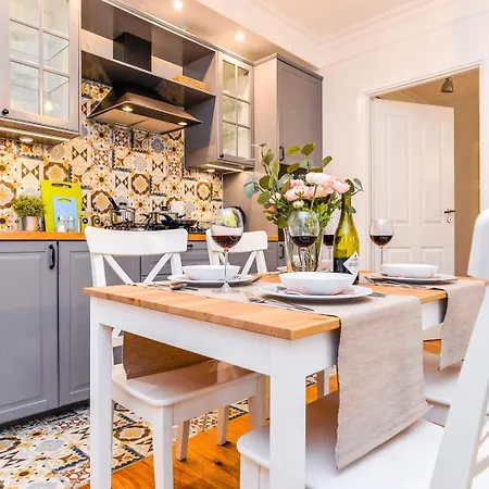 Two Bedroom Apartment In Warsaw With Space For Remote Work By Rent Like Home Eksteriør bilde