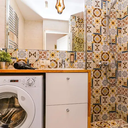 Two Bedroom Apartment In Warsaw With Space For Remote Work By Rent Like Home Eksteriør bilde