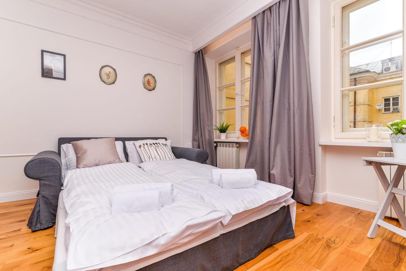 Two Bedroom In With Space For Remote Work By Rent Like Leilighet